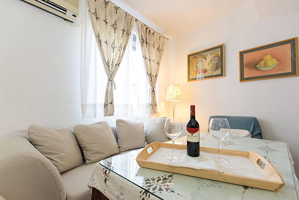 Apartamento San Clemente Севілья Екстер'єр фото